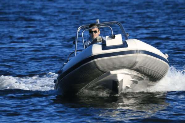 купить Лодка РИБ STORMLINE LUXE 450 в Санкт-Петербурге - фото 