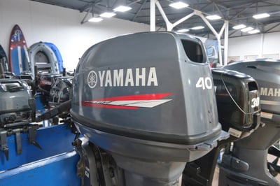 2х-тактный лодочный мотор YAMAHA 40XWS Б/У в Новосибирске