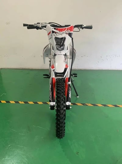 купить Мотоцикл JHL Z125E в Москве и России - фото 