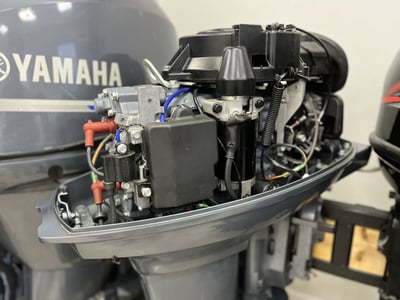 купить 2х-тактный лодочный мотор YAMAHA 40XWS Б/У в Бахчисарае - фото 