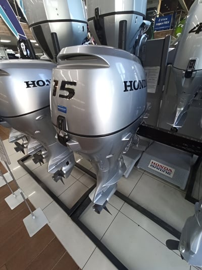 4х-тактный лодочный мотор HONDA BF15 SHU Б/У в Перми