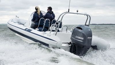 купить 2х-тактный лодочный мотор YAMAHA 200AETX в Таганроге - фото 