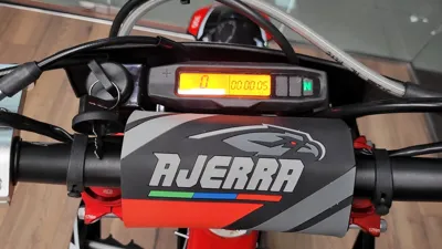 купить Мотоцикл кроссовый эндуро AJERRA JOKER NB300 во Владивостоке - фото 