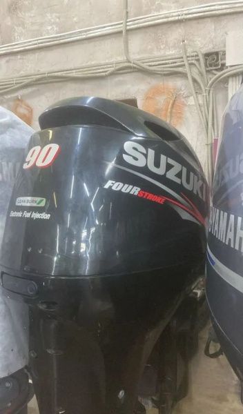 4х-тактный лодочный мотор SUZUKI DF90ATL Б/У в Вологде