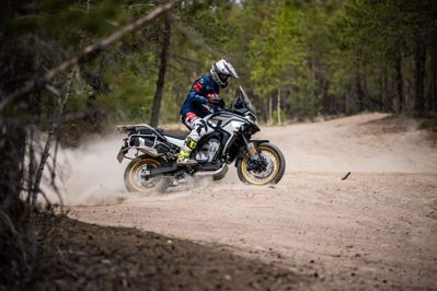 купить Мотоцикл CFMOTO 800MT Explore (ABS) ТУРЭНДУРО в Мичуринске - фото 